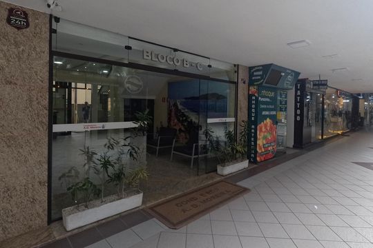 Área Comum - Bloco do Apartamento de apartamento para alugar com 2 quartos, 60m² em José Menino, Santos