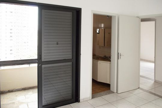 Quarto de apartamento para alugar com 3 quartos, 85m² em Vila Mariana, São Paulo