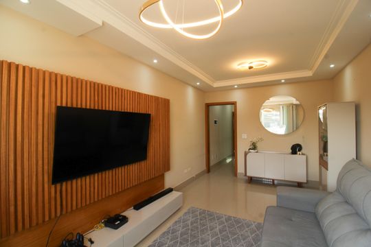Casa à venda com 3 quartos, 146m² em Jardim Sao Jose (zona Norte), São Paulo