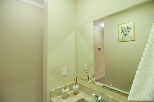 Banheiro de casa à venda com 3 quartos, 146m² em Jardim Sao Jose (zona Norte), São Paulo