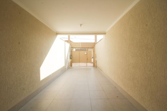 Garagem de casa à venda com 3 quartos, 146m² em Jardim Sao Jose (zona Norte), São Paulo