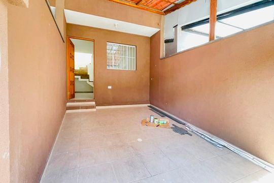 Garagem de casa para alugar com 2 quartos, 90m² em Pununduva, Cotia