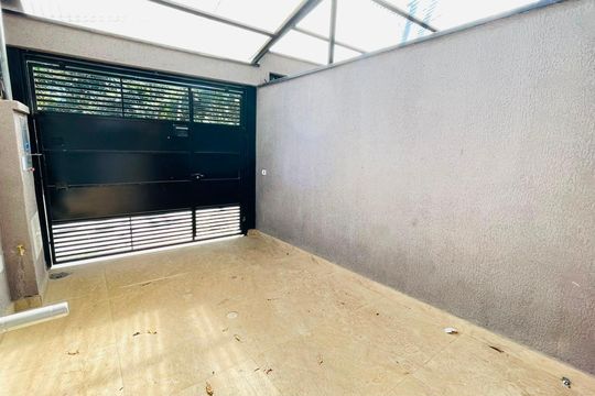 Garagem/ Churrasqueira de casa para alugar com 2 quartos, 56m² em Pununduva, Cotia