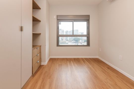 Suíte 2 de apartamento para alugar com 2 quartos, 107m² em Jardim das Acacias, São Paulo