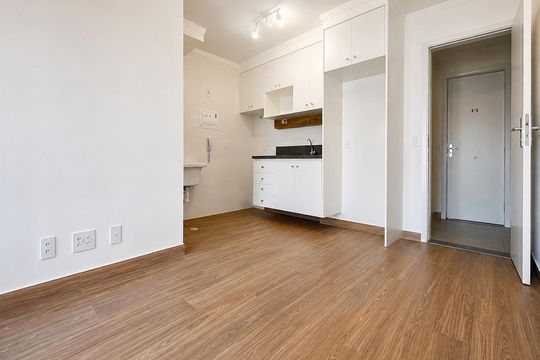 Cozinha de apartamento à venda com 1 quarto, 31m² em Vila Sonia, São Paulo