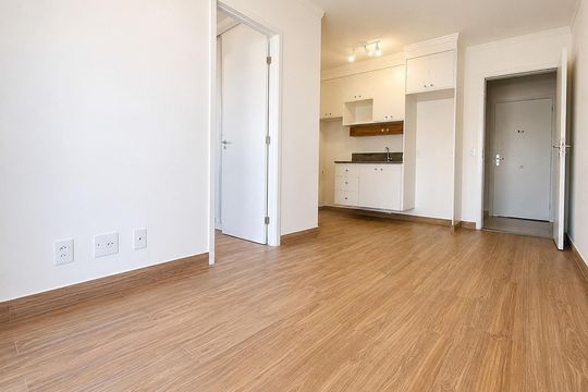 Sala de apartamento à venda com 1 quarto, 31m² em Vila Sonia, São Paulo
