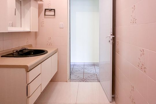 Banheiro da Suíte de apartamento para alugar com 2 quartos, 155m² em Baeta Neves, São Bernardo do Campo