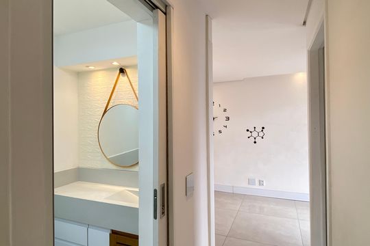 Corredor dos quartos de apartamento para alugar com 2 quartos, 49m² em Presidente Altino, Osasco