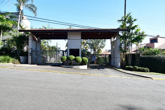 Fachado do condomínio de casa de condomínio à venda com 5 quartos, 292m² em Bairro das Palmeiras, Campinas