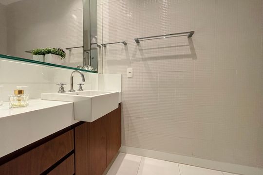 Apartamento para alugar com 1 quarto, 80m² em Leblon, Rio de Janeiro