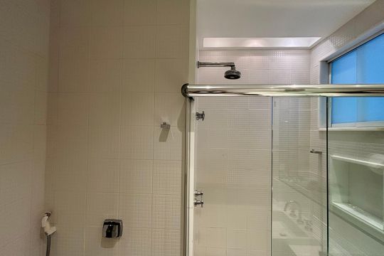 Apartamento para alugar com 1 quarto, 80m² em Leblon, Rio de Janeiro
