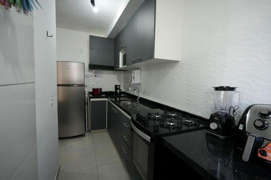 Cozinha de apartamento para alugar com 1 quarto, 32m² em Santo Cristo, Rio de Janeiro