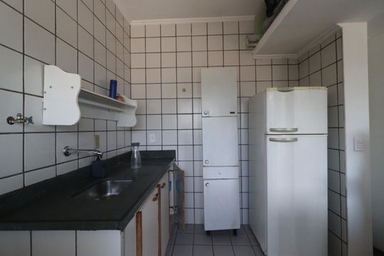 Cozinha de apartamento para alugar com 1 quarto, 45m² em Jardim Monte Alegre, Ribeirão Preto