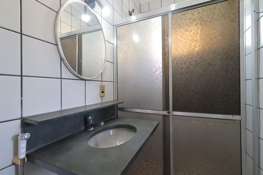 Banheiro da Suíte de apartamento para alugar com 1 quarto, 45m² em Jardim Monte Alegre, Ribeirão Preto
