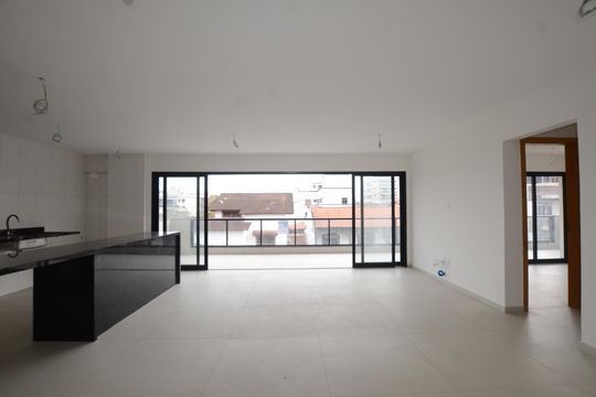 Apartamento à venda com 3 quartos, 143m² em Vila Valqueire, Rio de Janeiro