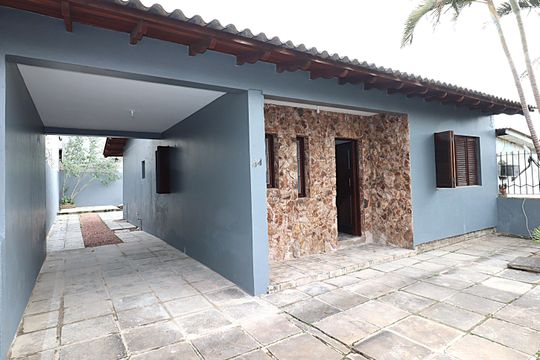 Casa à venda com 3 quartos, 103m² em Sarandi, Porto Alegre
