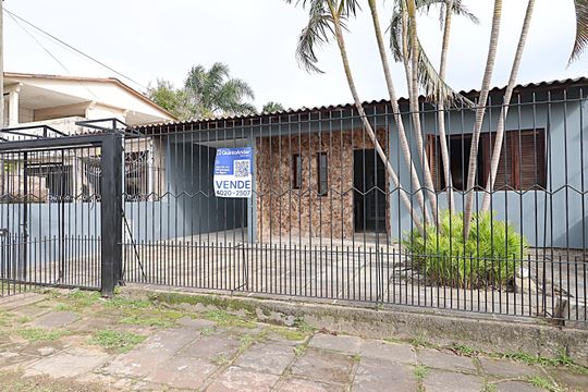 Casa à venda com 3 quartos, 103m² em Sarandi, Porto Alegre