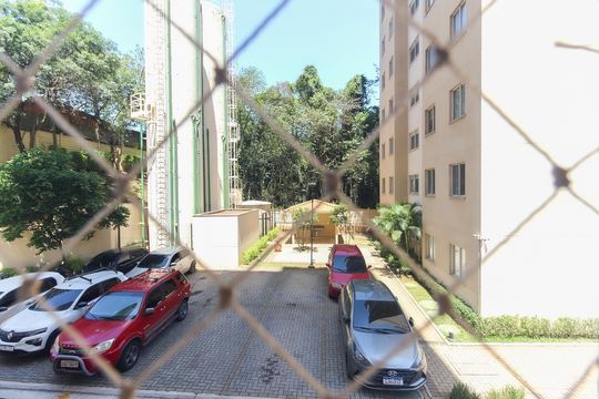 Vista Quarto 1 de apartamento para alugar com 2 quartos, 40m² em Colônia (zona Leste), São Paulo