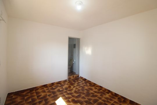 Quarto de casa para alugar com 1 quarto, 20m² em Vila Basileia, São Paulo