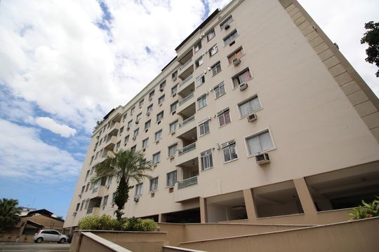 Fachada de apartamento para alugar com 3 quartos, 73m² em Taquara, Rio de Janeiro