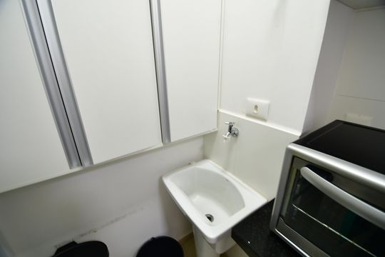 Cozinha de apartamento para alugar com 1 quarto, 39m² em Jardim Brasil, Campinas