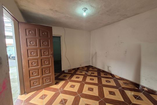 Casa para alugar com 3 quartos, 50m² em Jardim Trianon, Taboão da Serra