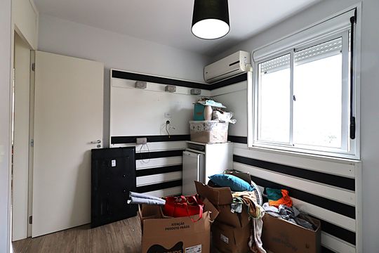 Suíte  de apartamento para alugar com 3 quartos, 67m² em Morro Santana, Porto Alegre