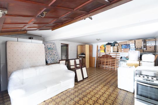 Garagem de casa à venda com 4 quartos, 15000m² em Jardim das Pedras, São Paulo