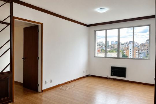 Sala de apartamento para alugar com 3 quartos, 95m² em Mont’Serrat, Porto Alegre