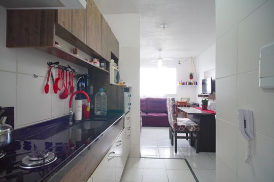 Cozinha de apartamento à venda com 2 quartos, 42m² em Santo Afonso, Novo Hamburgo