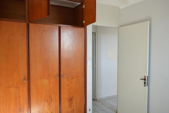 Quarto 2 de apartamento para alugar com 3 quartos, 87m² em Parque Industrial Lagoinha, Ribeirão Preto