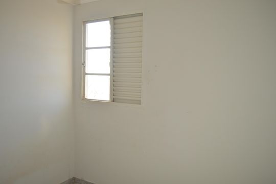 Quarto 2 de apartamento para alugar com 3 quartos, 87m² em Parque Industrial Lagoinha, Ribeirão Preto