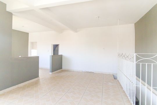 Casa para alugar com 2 quartos, 168m² em Jardim do Campo, São Paulo