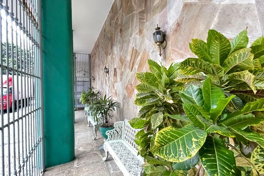 Fachada e portaria de apartamento para alugar com 1 quarto, 40m² em Tijuca, Rio de Janeiro