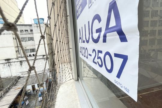 Plaquinha de apartamento para alugar com 1 quarto, 40m² em Tijuca, Rio de Janeiro