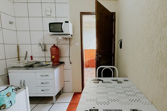 Cozinha de apartamento para alugar com 2 quartos, 30m² em Dom Bosco, Juiz de Fora