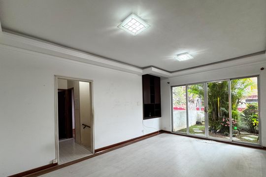 Casa à venda com 5 quartos, 253m² em Jardim Nova Petropolis, São Bernardo do Campo