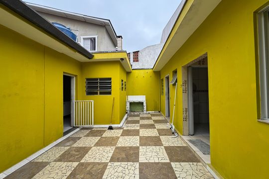 Quintal de casa à venda com 5 quartos, 253m² em Jardim Nova Petropolis, São Bernardo do Campo