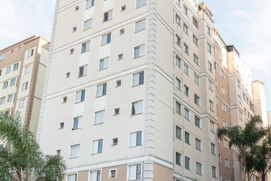 Fachada de apartamento para alugar com 2 quartos, 53m² em Jardim Santa Teresinha, São Paulo