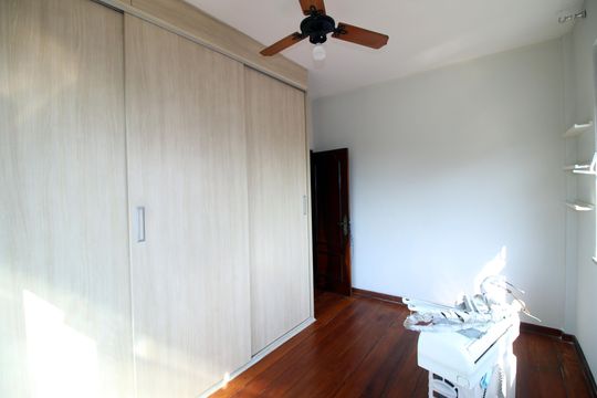 Quarto 1 de apartamento à venda com 3 quartos, 72m² em Vista Alegre, Rio de Janeiro