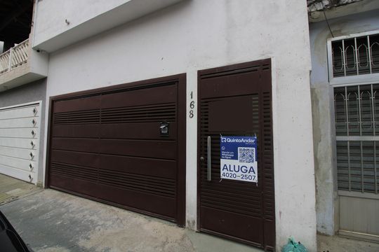 fachada de casa para alugar com 2 quartos, 75m² em Vila Robertina, São Paulo
