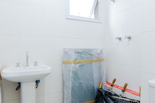 Banheiro da Suíte de apartamento à venda com 2 quartos, 80m² em Vila Progresso, Guarulhos