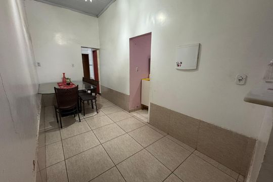 Casa à venda com 3 quartos, 130m² em Qnl 28, Brasília