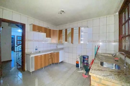 Cozinha de casa à venda com 2 quartos, 125m² em Hípica, Porto Alegre