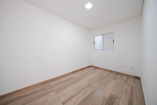 Quarto 2 de apartamento para alugar com 2 quartos, 47m² em Cidade Patriarca, São Paulo