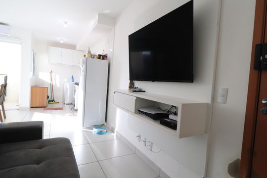Sala de apartamento para alugar com 2 quartos, 55m² em Laranjeiras, Uberlândia