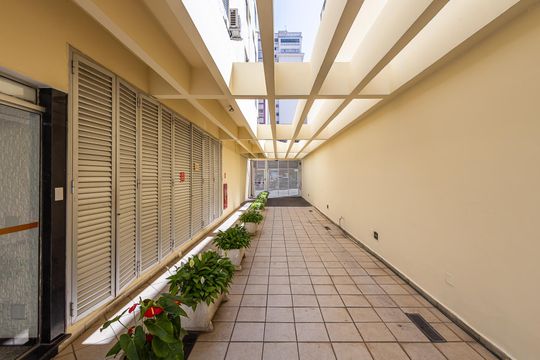 Entrada de kitnet/studio à venda com 1 quarto, 25m² em Cerqueira César, São Paulo