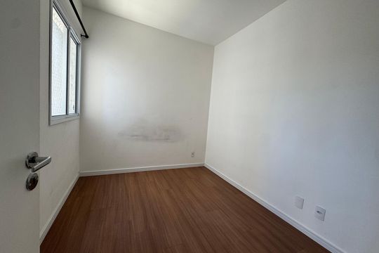 Quarto 1 de apartamento para alugar com 2 quartos, 45m² em Quitaúna, Osasco