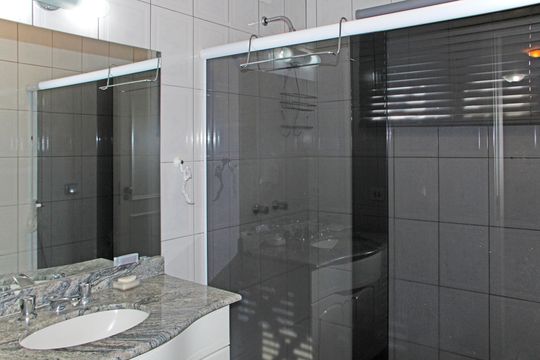 Casa de Condomínio à venda com 3 quartos, 290m² em Jardim Italia, Vinhedo