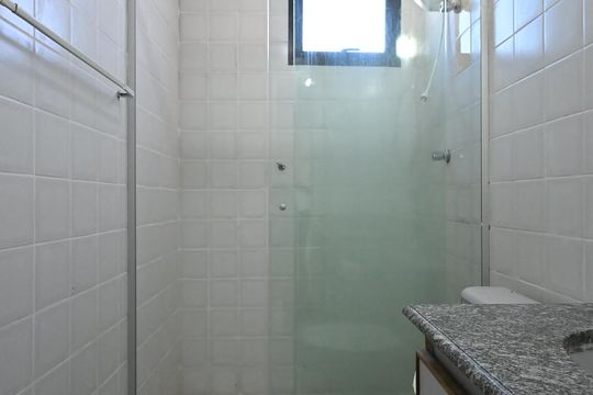 Banheiro de apartamento para alugar com 2 quartos, 113m² em Jardim Taboao, São Paulo